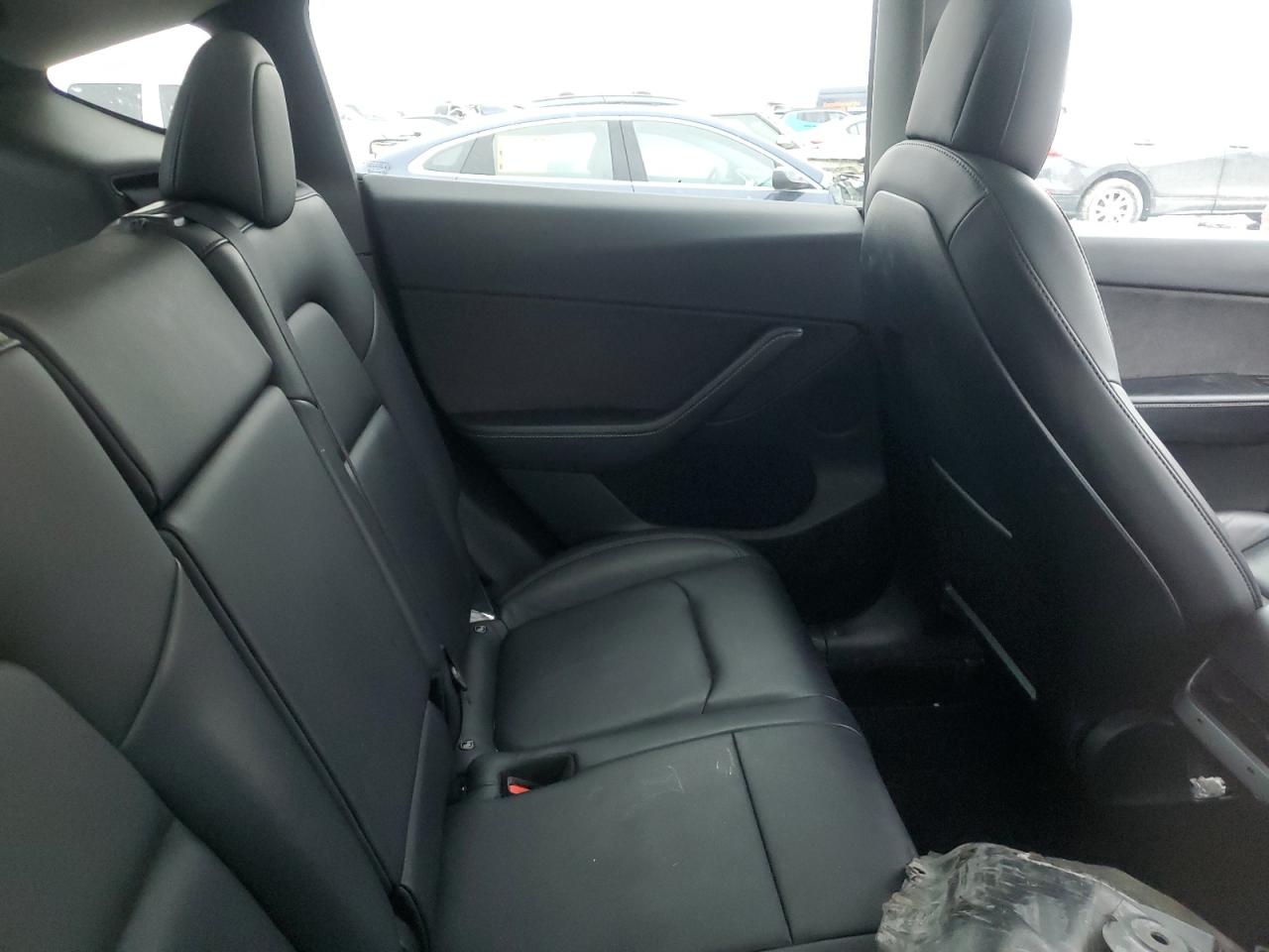 2022 TESLA MODEL Y  VIN:7SAYGDEFXNF452388