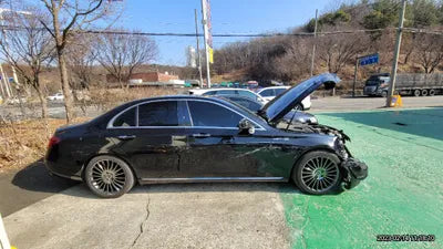 2017 Mercedes-Benz E 220 549KMWDDZF0EB1HA0 VIN:549KMWDDZF0EB1HA0