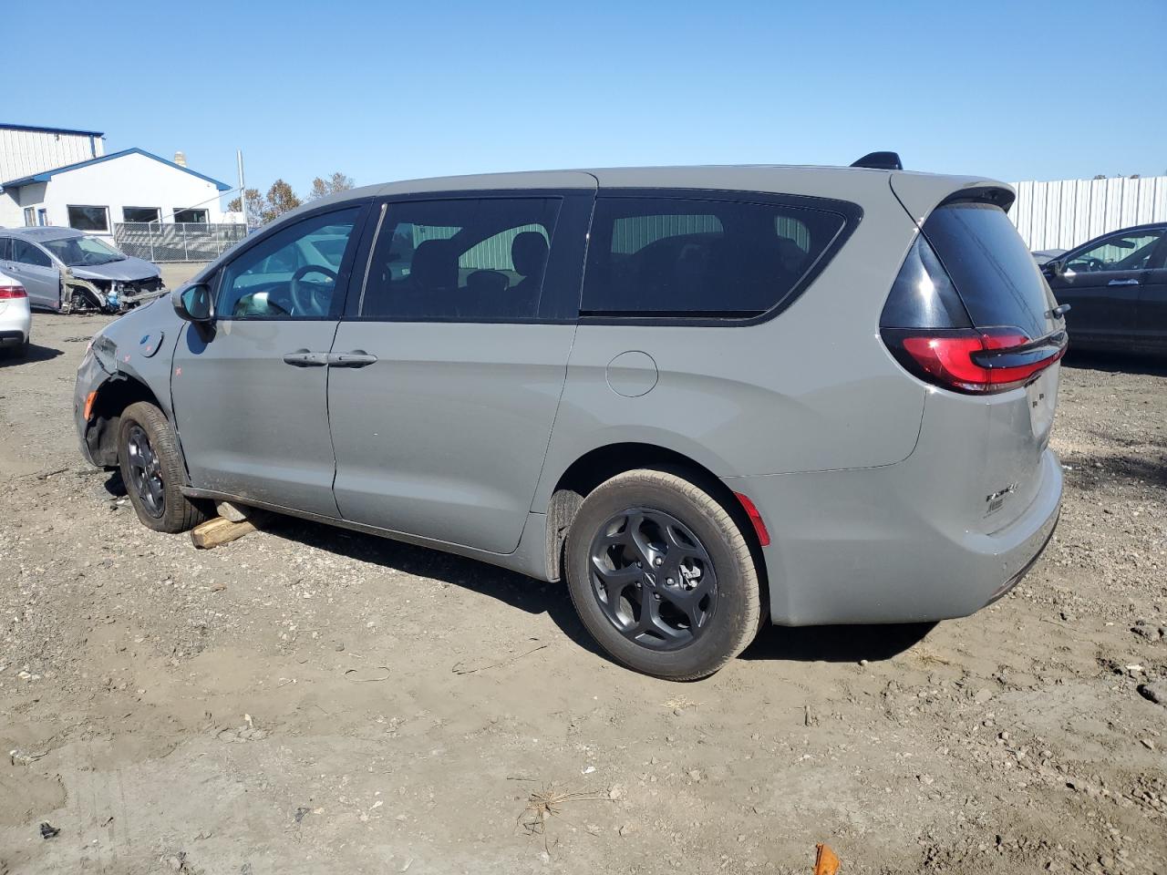 2023 CHRYSLER PACIFICA HYBRID TOURING L VIN:2C4RC1L73PR518603