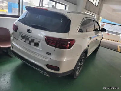 2017 Kia Sorento KNAPG81ADJA381679 VIN:KNAPG81ADJA381679