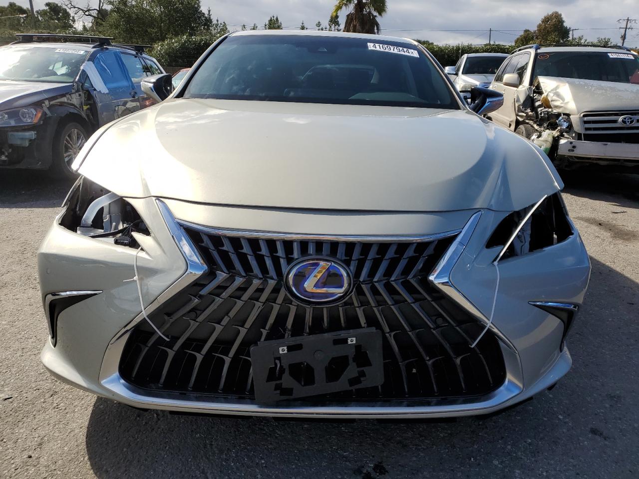 2022 LEXUS ES 300H BASE VIN:58ADA1C18NU019943