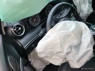 2017 Mercedes-Benz E 200 VIN: