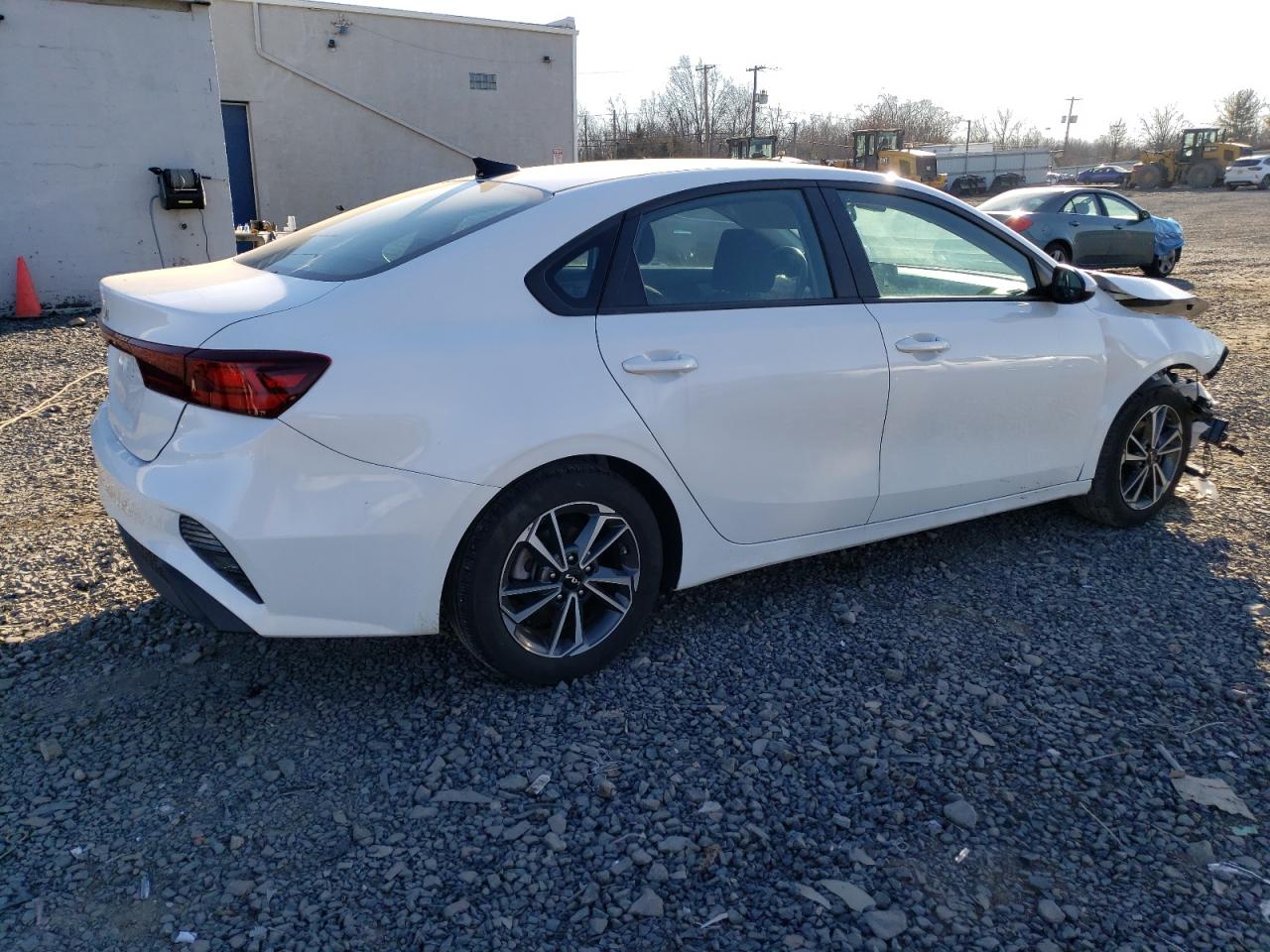 2023 KIA FORTE LX VIN:3KPF24AD5PE578027