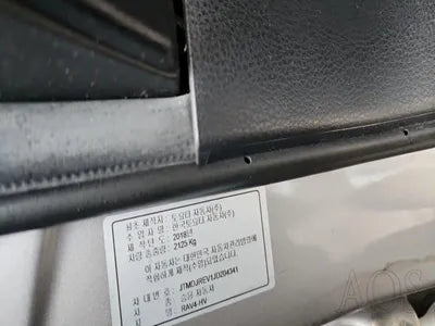 2018 Toyota RAV4 JTMDJREV1JD204341 VIN:JTMDJREV1JD204341