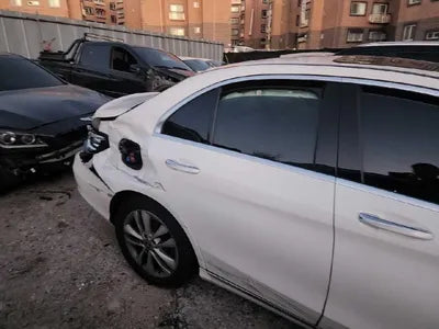 2019 Mercedes-Benz C 220 VIN:
