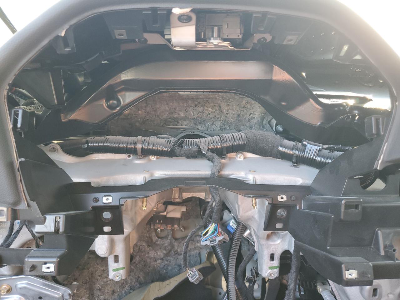 2024 HONDA PILOT TOURING VIN:5FNYG2H76RB012681