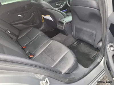 2015 Mercedes-Benz C 200 VIN: