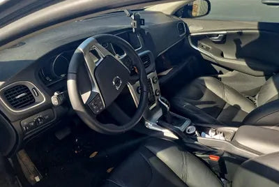 2018 Volvo V40 126KMYV1MV79K0J24 VIN:126KMYV1MV79K0J24