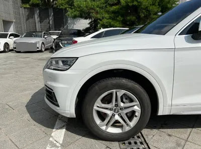 2020 Audi Q5 VIN: