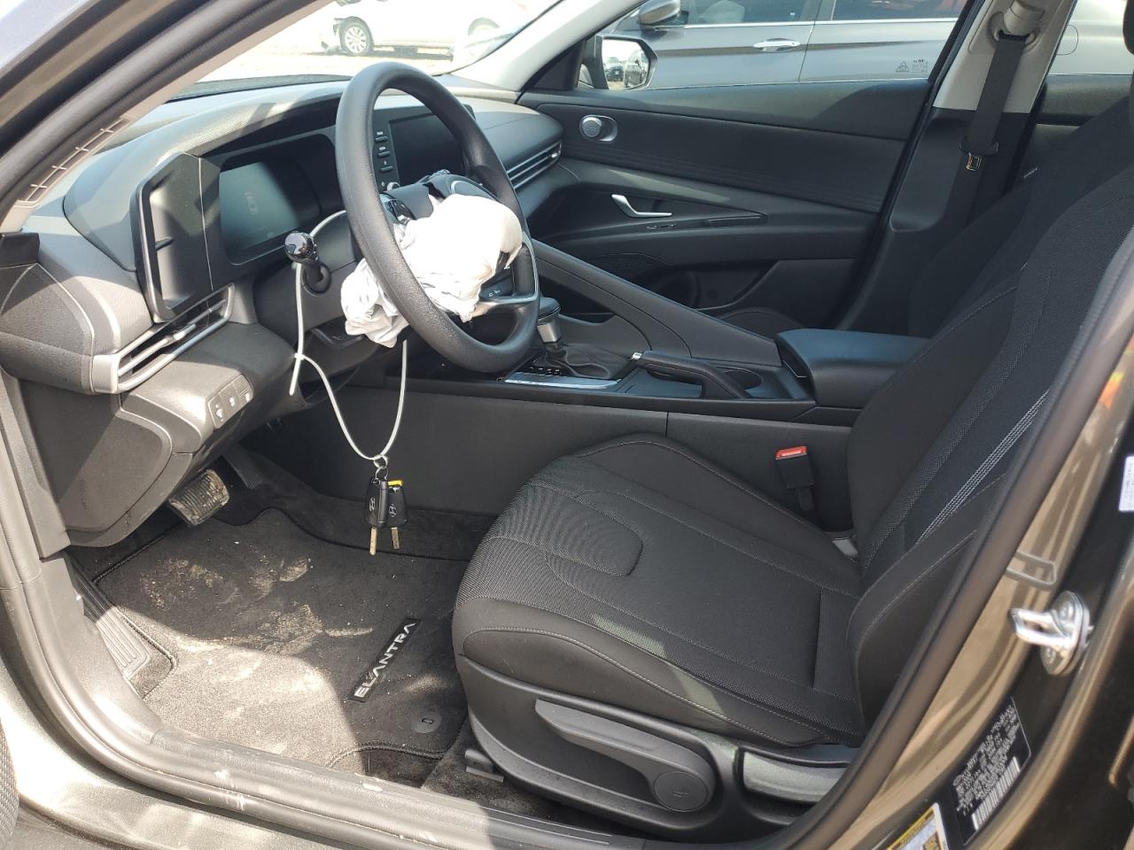 2024 HYUNDAI ELANTRA SE VIN:KMHLL4DGXRU823006