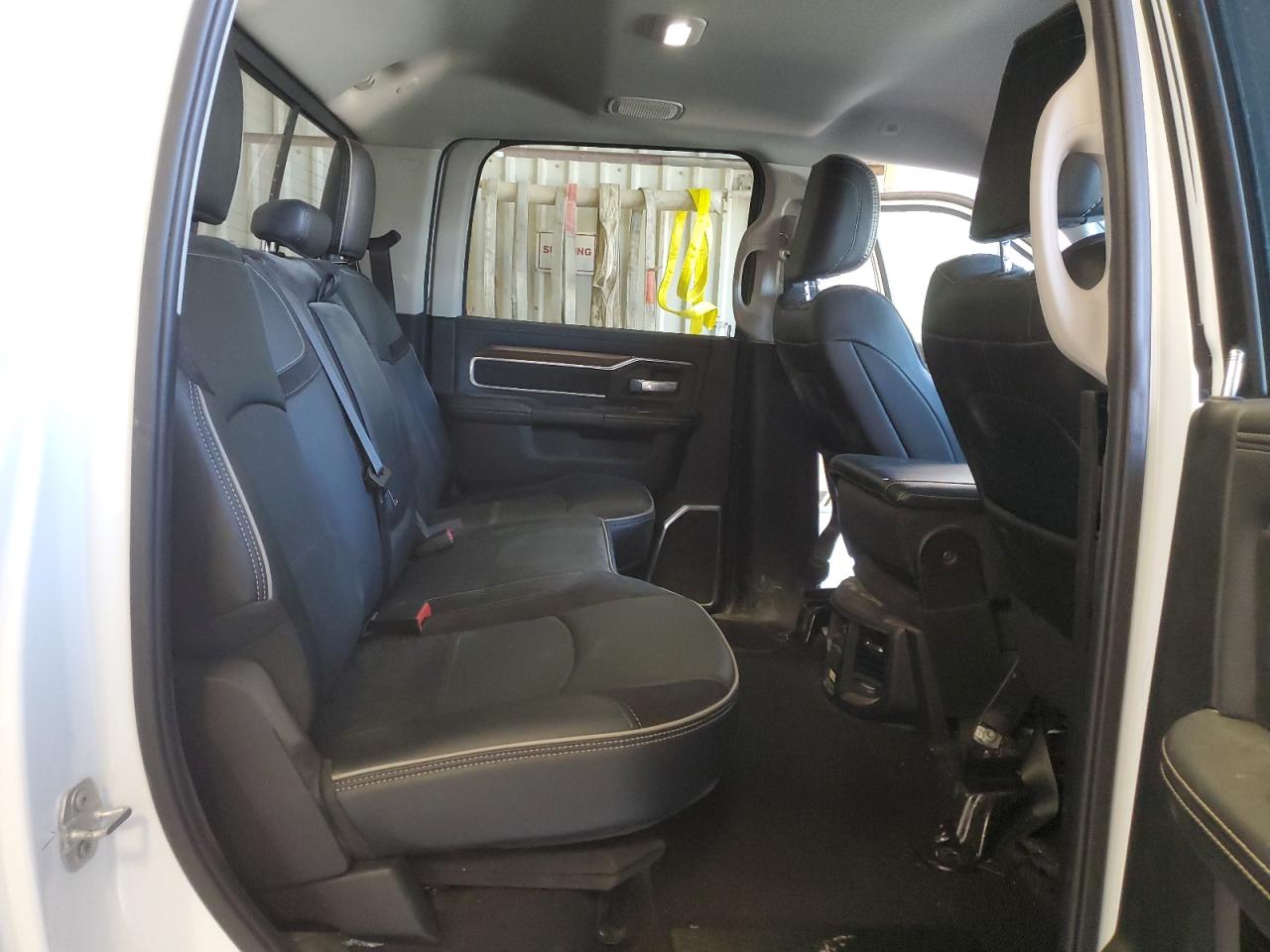 2024 RAM 2500 LARAMIE VIN:3C6UR5FLXRG304247