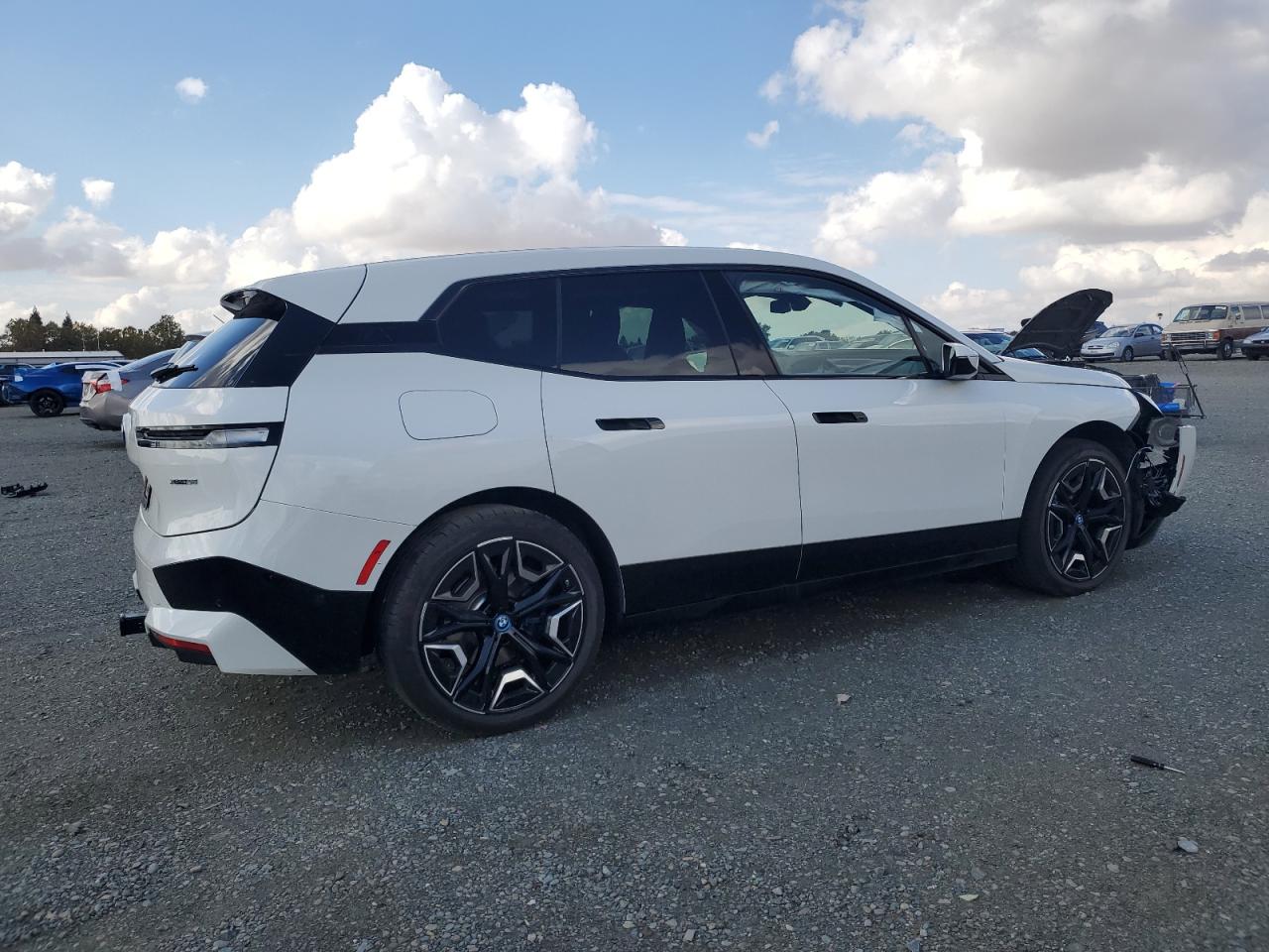 2024 BMW IX XDRIVE50 VIN:WB523CF03RCP37032