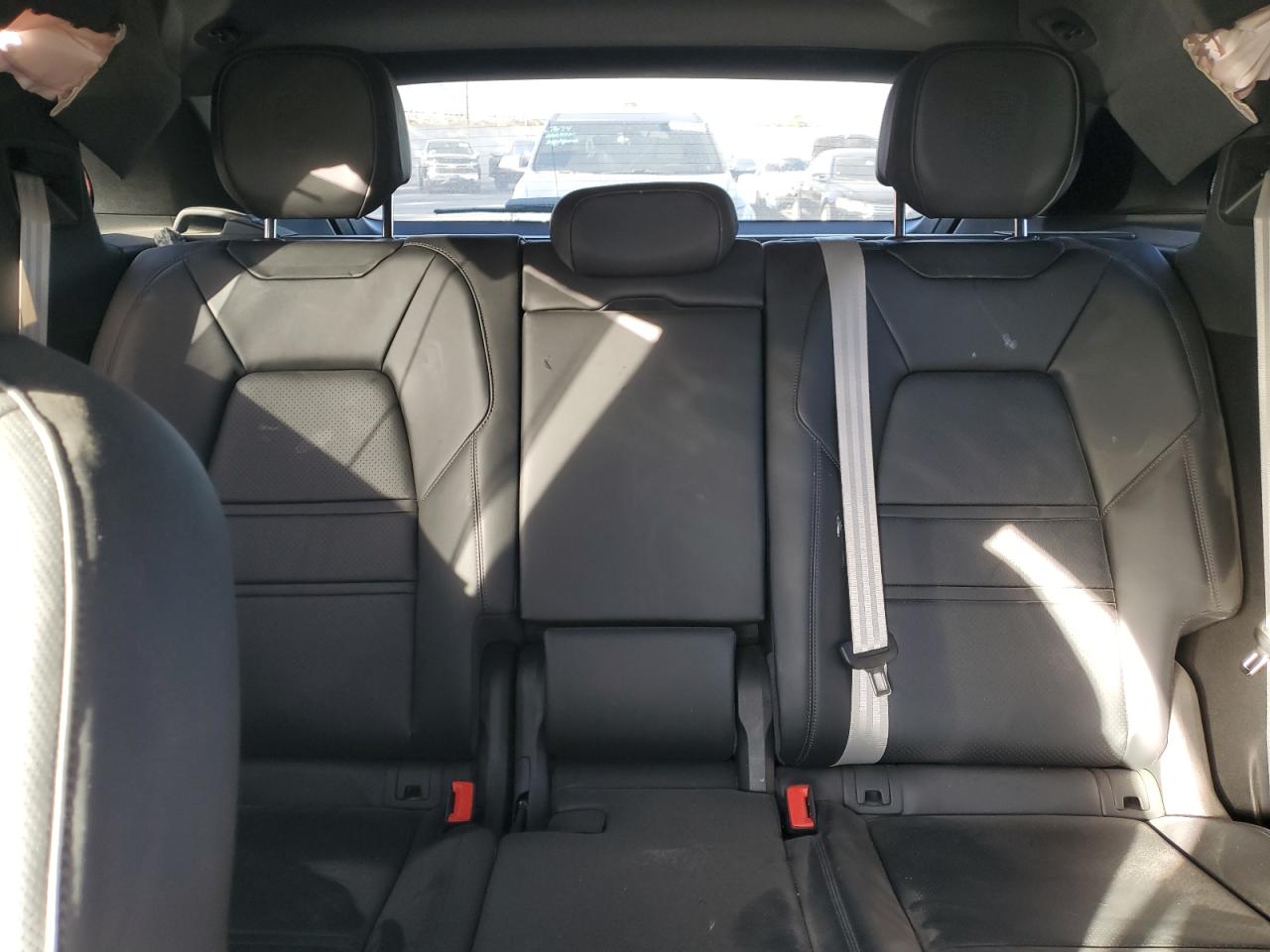 2023 PORSCHE CAYENNE BASE VIN:WP1AA2AY2PDA06417