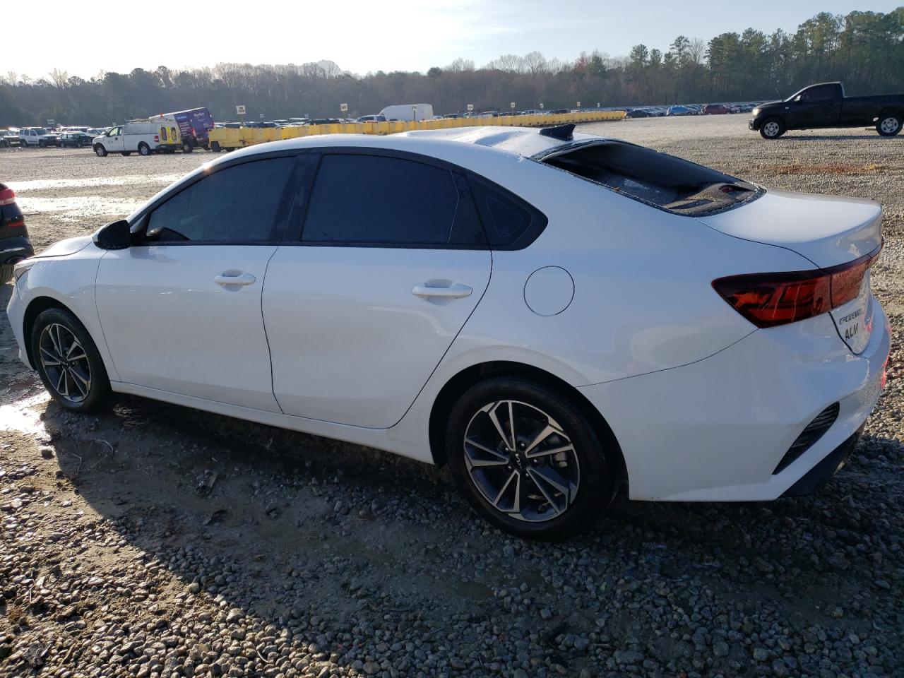 2023 KIA FORTE LX VIN:3KPF24AD9PE657619