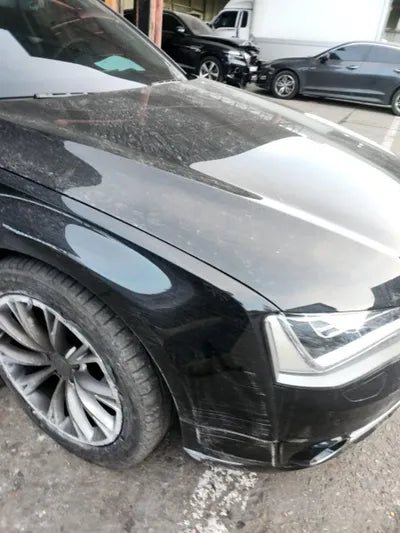 2014 Audi A8 VIN: