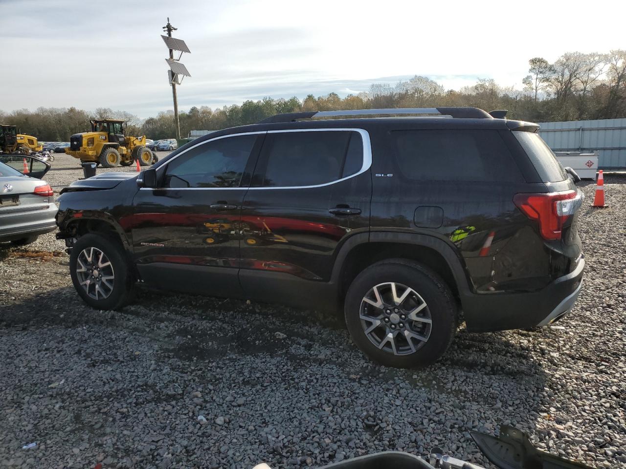 2023 GMC ACADIA SLE VIN:1GKKNKL43PZ165992