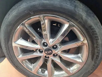 2016 Kia Sorento KNAPH81ABGA209640 VIN:KNAPH81ABGA209640
