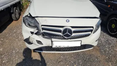 2015 Mercedes-Benz A 180 WDDBF1CB7FJ335596 VIN:WDDBF1CB7FJ335596