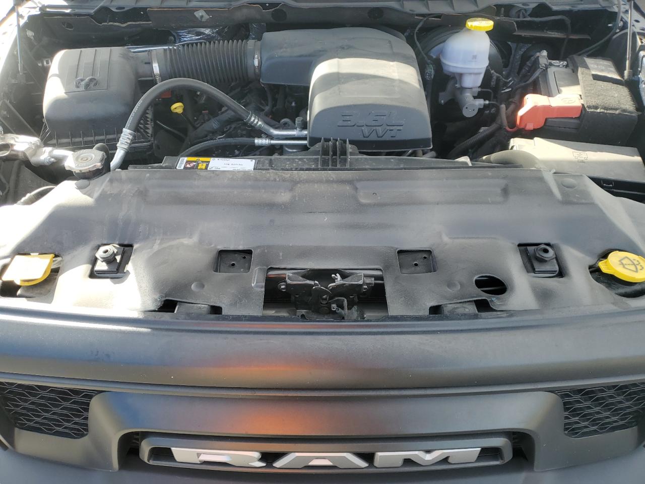 2022 RAM 1500 CLASSIC SLT VIN:1C6RR6GG8NS229788