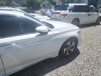 2018 Honda Accord VIN: