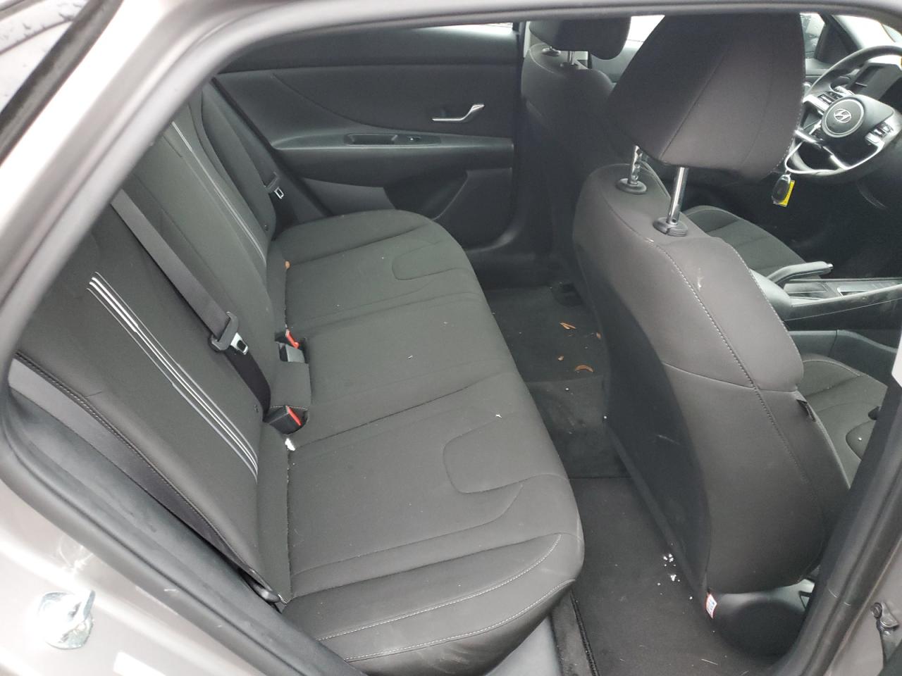 2022 HYUNDAI ELANTRA SEL VIN:KMHLM4AG5NU217799