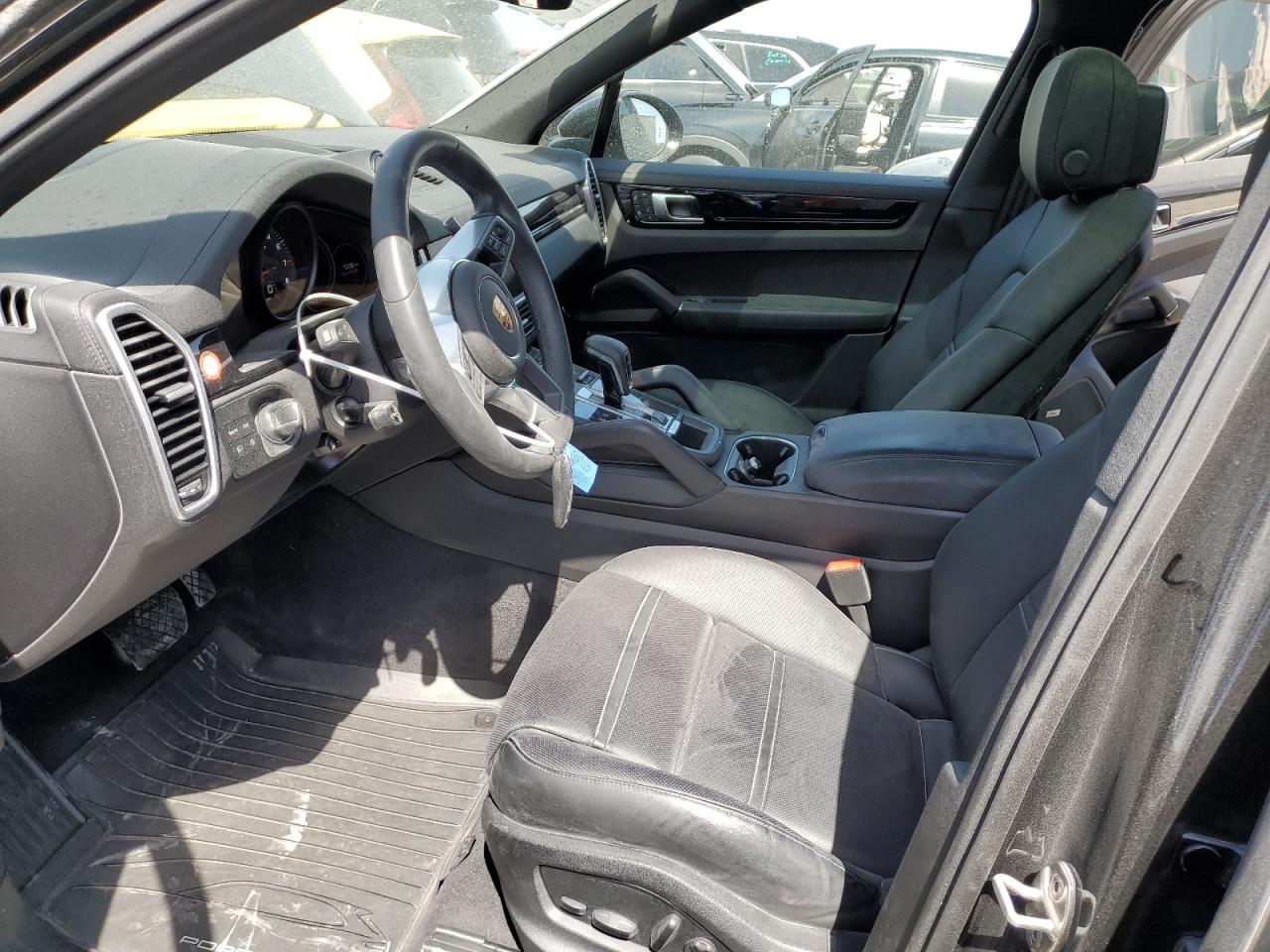 2023 PORSCHE CAYENNE BASE VIN:WP1AA2AY5PDA11157