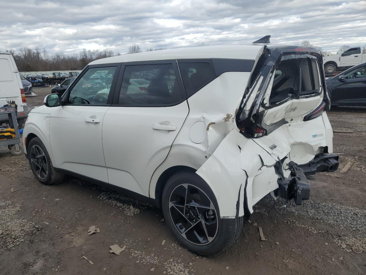 2023 KIA SOUL EX VIN:KNDJ33AU9P7842478