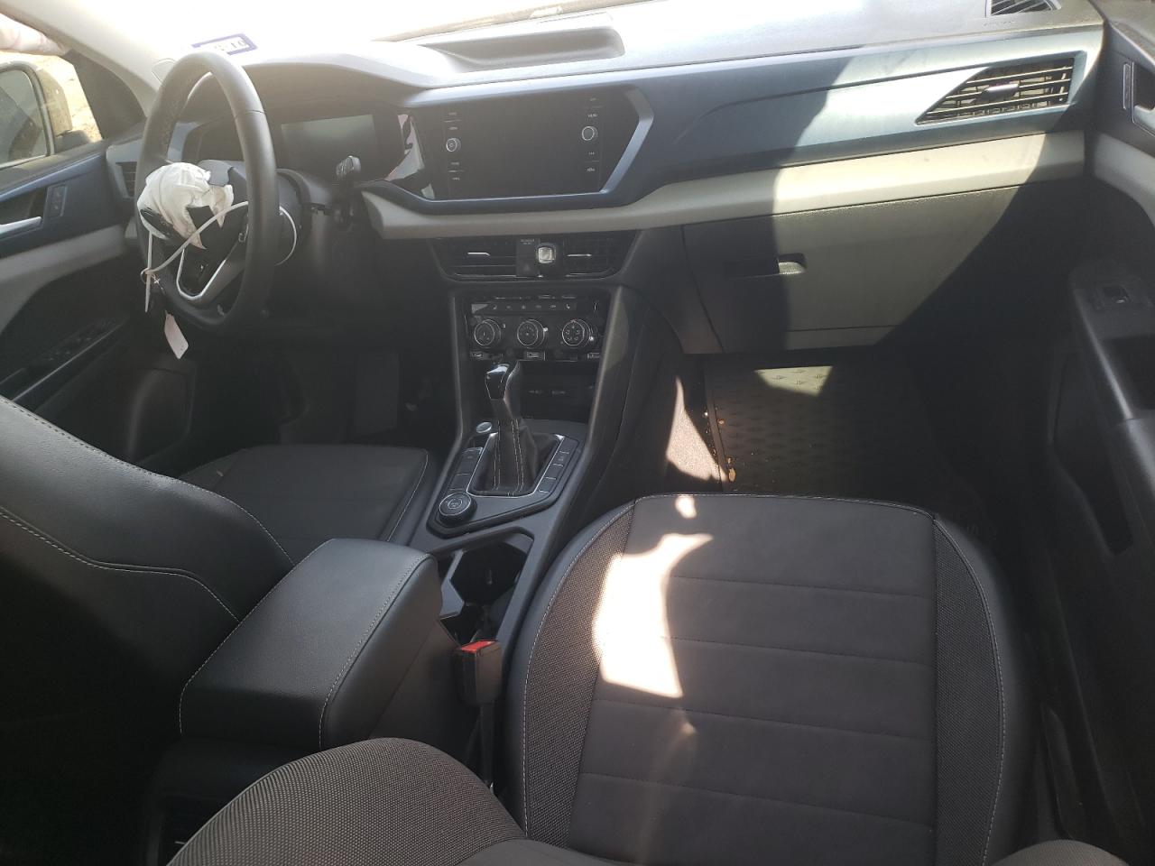 2022 VOLKSWAGEN TAOS SE VIN:3VVWX7B28NM046968