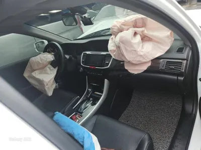 2017 Honda Accord VIN: