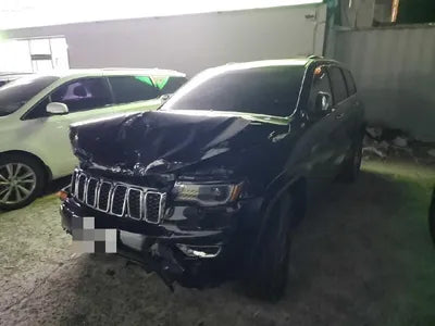 2021 Jeep Grand Cherokee 1C4RJFBG0MC528904 VIN:1C4RJFBG0MC528904