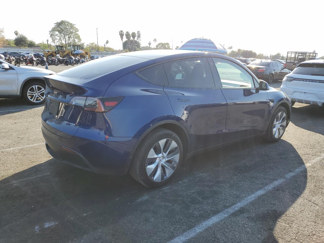 2023 TESLA MODEL Y  VIN:7SAYGDEE7PA095307