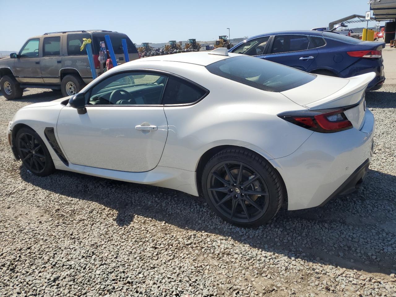 2024 TOYOTA GR 86 PREMIUM VIN:JF1ZNBE10R8754638
