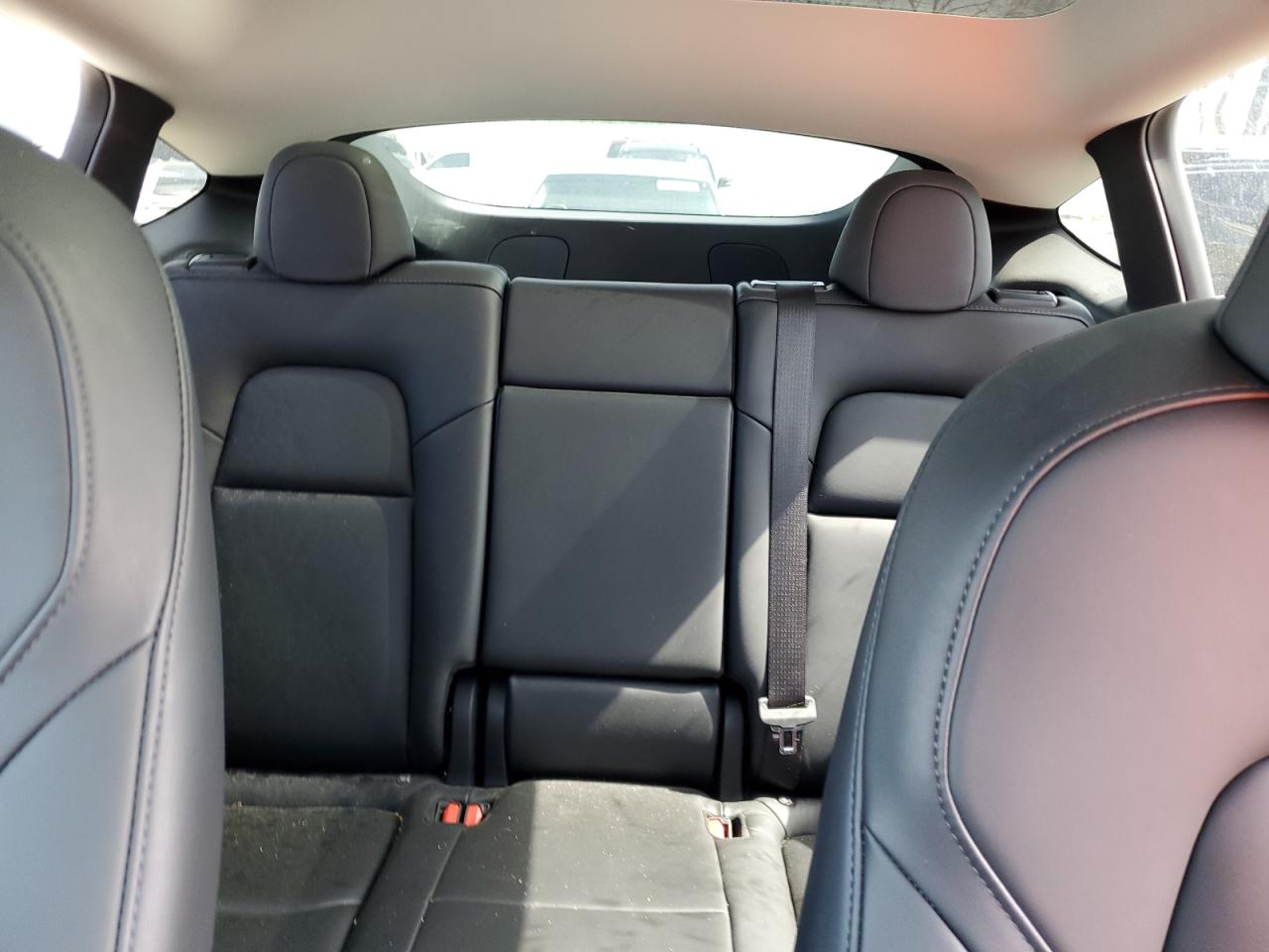 2023 TESLA MODEL Y  VIN:7SAYGDEE0PA036986