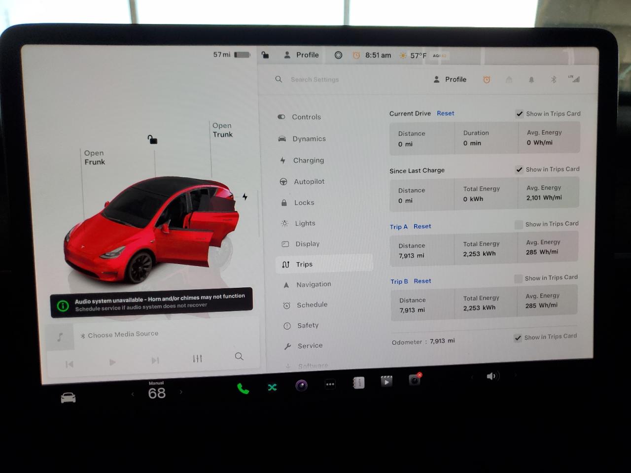 2024 TESLA MODEL Y  VIN:7SAYGDEE0RA276400