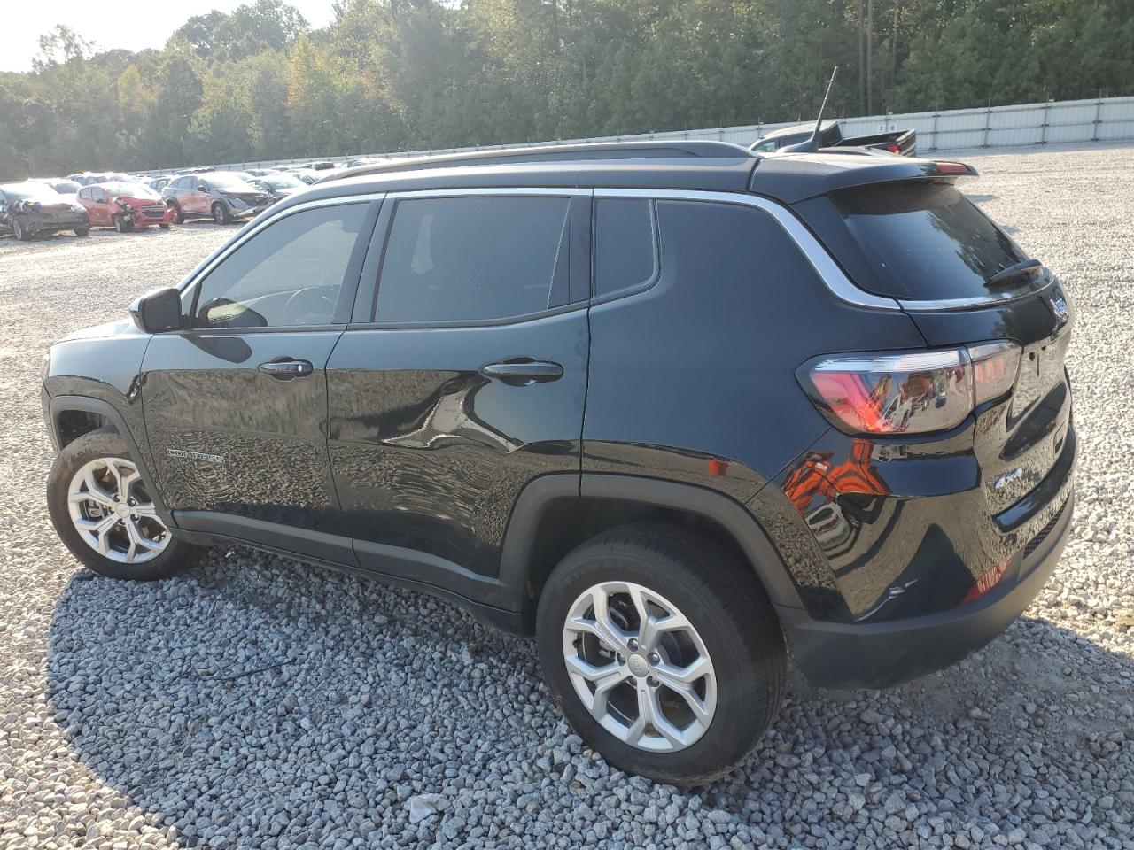 2024 JEEP COMPASS LATITUDE VIN:3C4NJDBNXRT114087