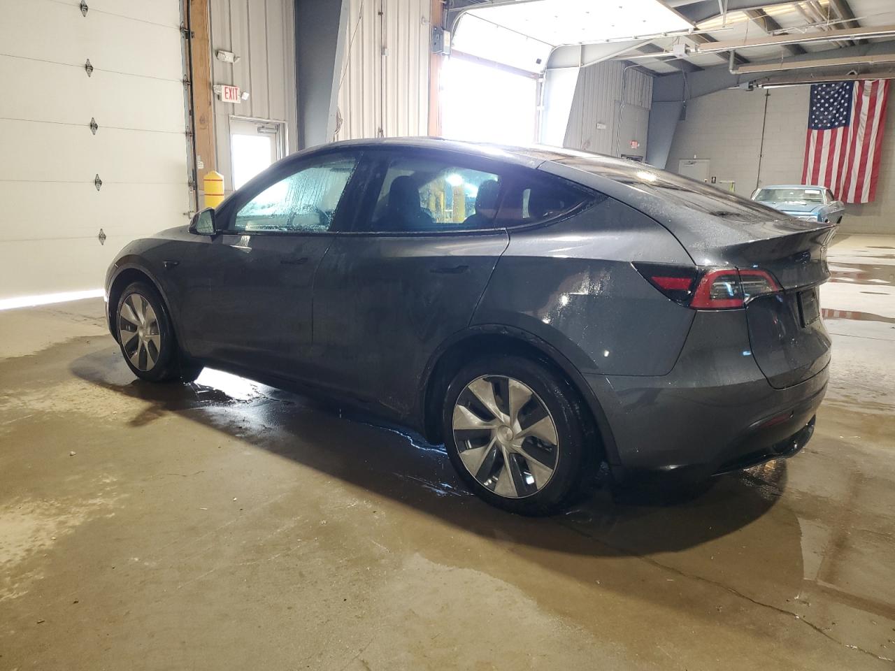 2022 TESLA MODEL Y  VIN:7SAYGAEE3NF489546