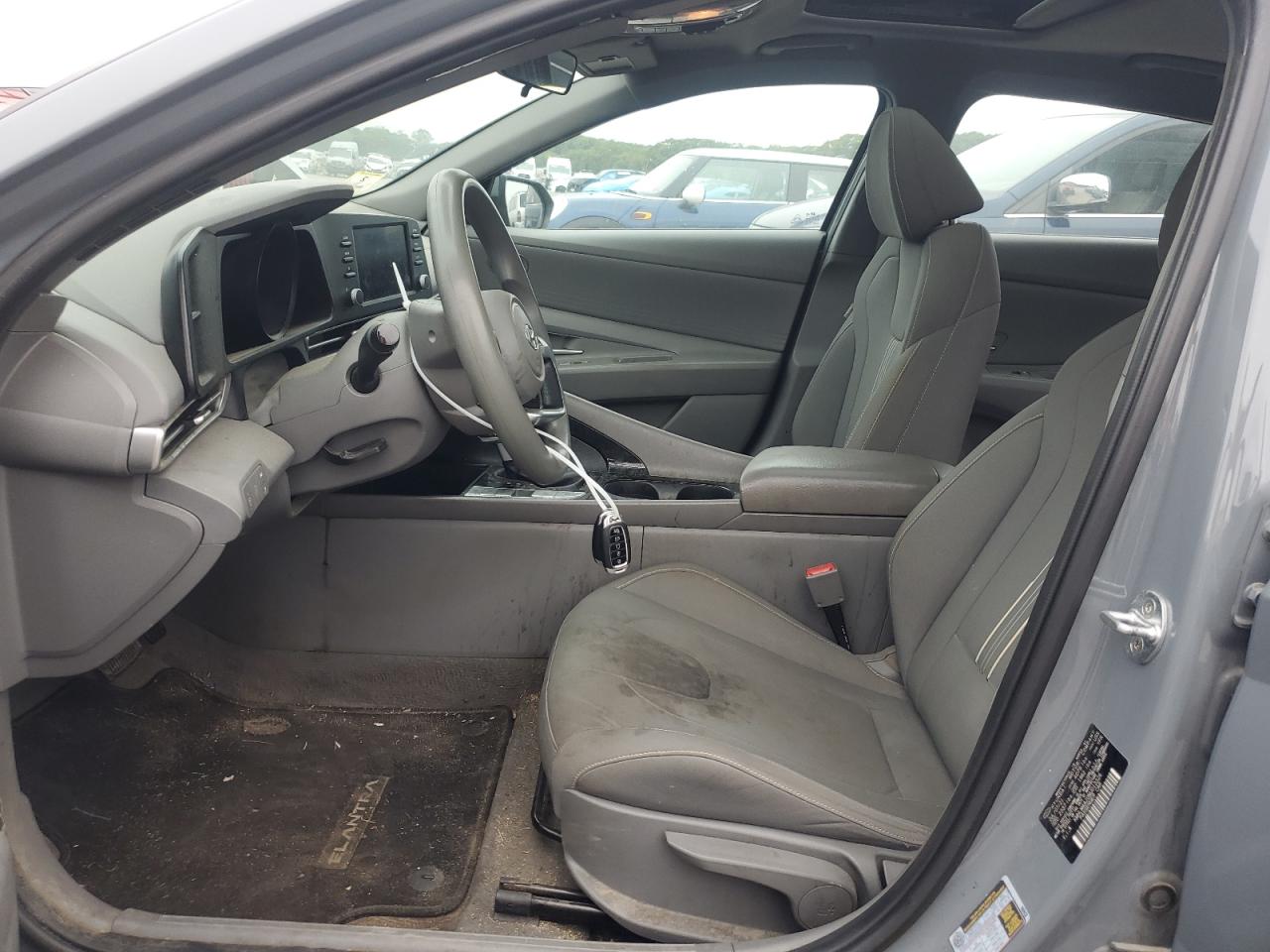 2022 HYUNDAI ELANTRA BLUE VIN:KMHLM4AJ0NU013326