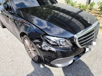 2016 Mercedes-Benz E 300 VIN: