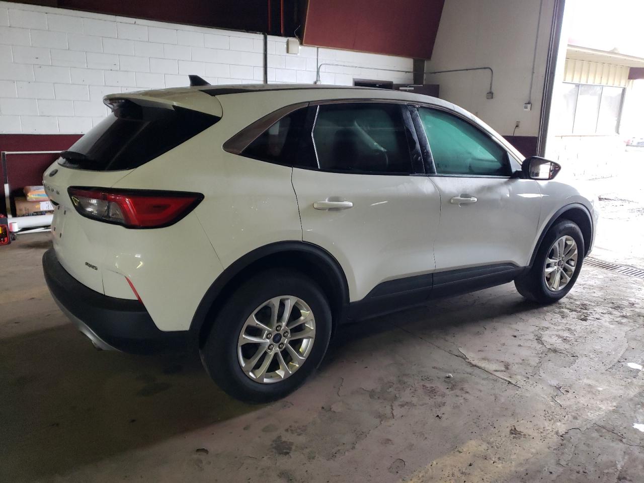 2022 FORD ESCAPE SE VIN:1FMCU9G60NUC02414