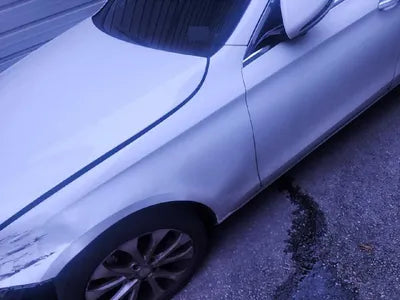 2016 Mercedes-Benz E 220 VIN: