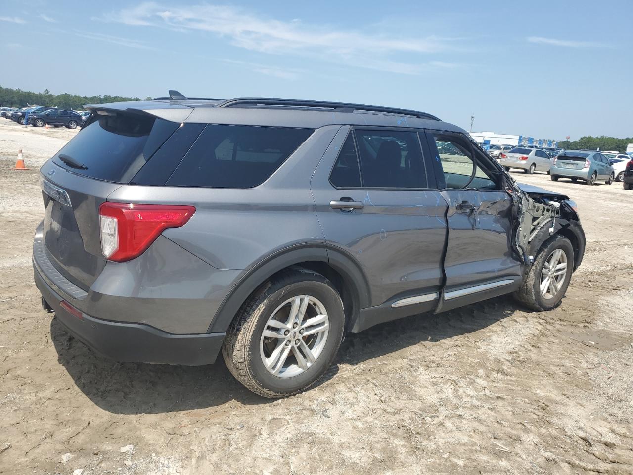 2022 FORD EXPLORER XLT VIN:1FMSK7DH4NGA36571