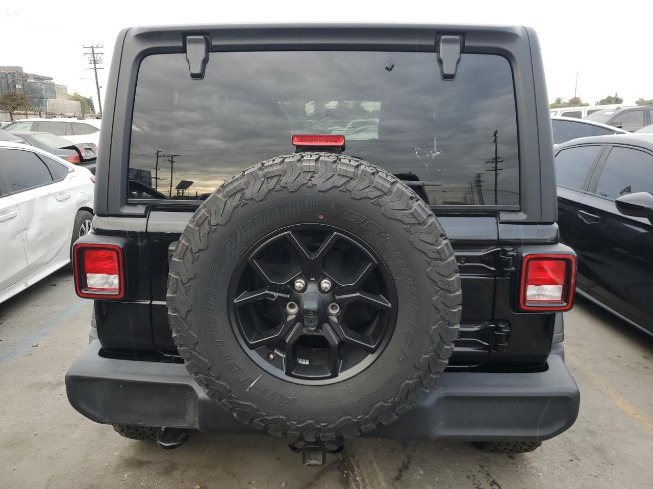 2022 JEEP WRANGLER UNLIMITED SPORT VIN:1C4HJXDG4NW179888