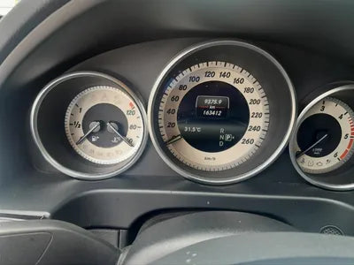 2015 Mercedes-Benz E 220 VIN: