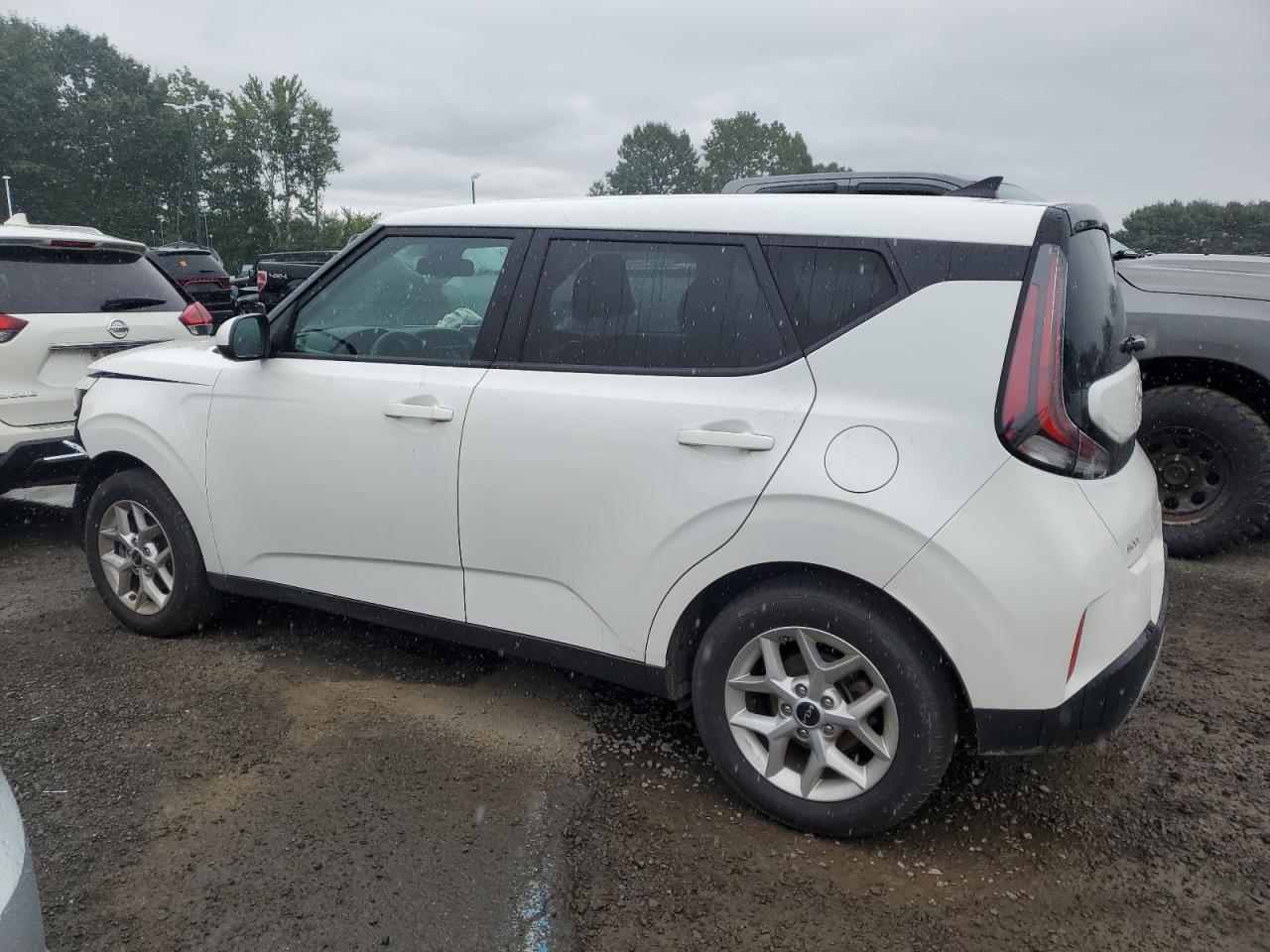 2023 KIA SOUL LX VIN:KNDJ23AU3P7211096