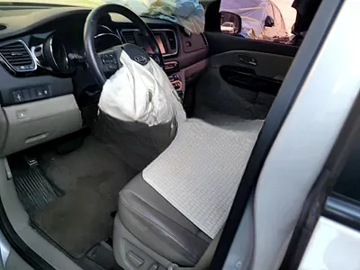 2015 Kia Carnival NONE VIN:
