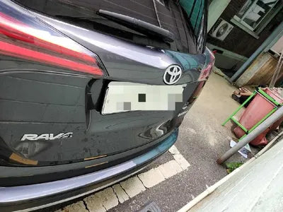 2017 Toyota RAV4 VIN: