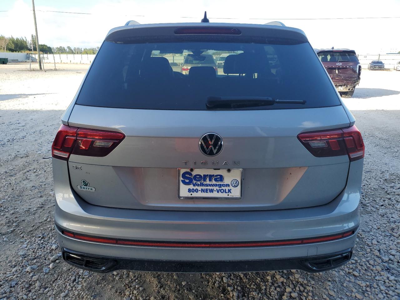 2023 VOLKSWAGEN TIGUAN SE R-LINE BLACK VIN:3VVCB7AX4PM054406