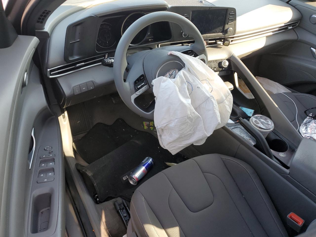 2023 HYUNDAI ELANTRA SEL VIN:KMHLM4AG4PU483902