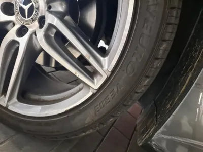 2018 Mercedes-Benz E 220 WDD1J1EB7KF074023 VIN:WDD1J1EB7KF074023