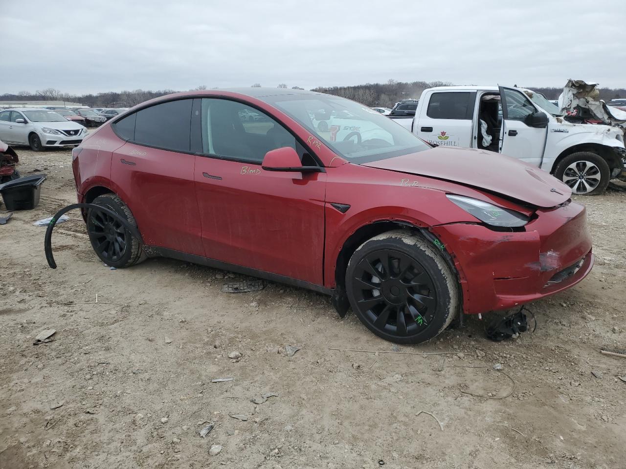 2024 TESLA MODEL Y  VIN:7SAYGDEE8RF082636